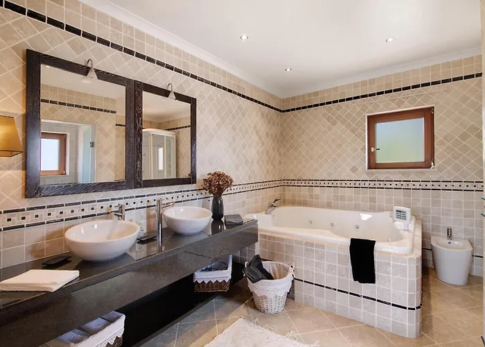 빌라 Quinta Dos Fontanais 타비라